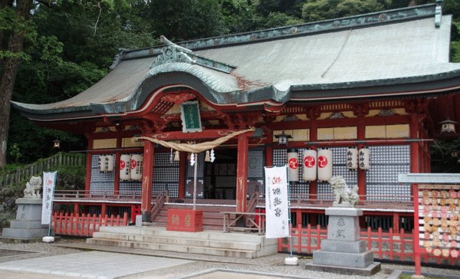 八幡朝見神社 ハピマガ 癒し効果で幸せに